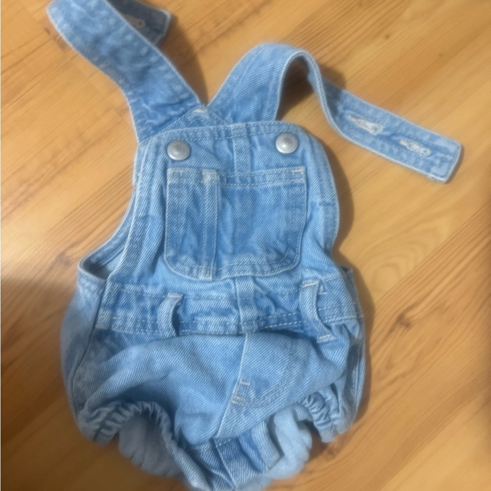 Baby Overall/ Shortall jean romper.  Old Navy